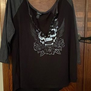 Torrid 3/4 Sleeve T-shirt w/Sugar Skull picture